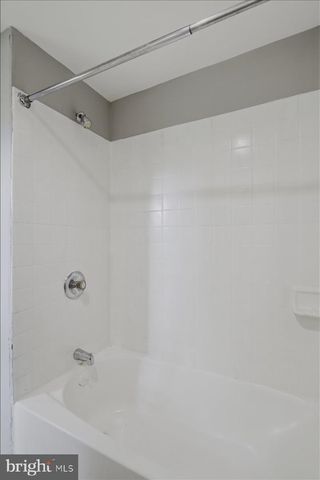 12 MADISON AVE, Hagerstown, MD 21740