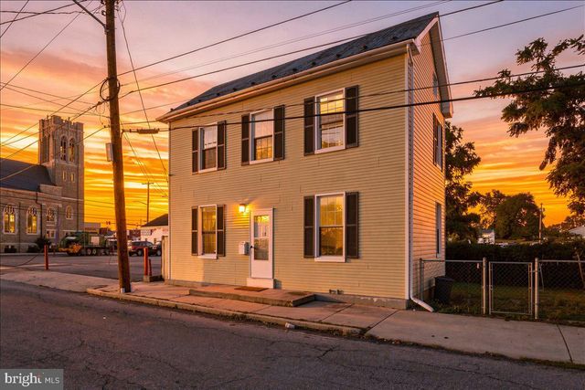 12 MADISON AVE, Hagerstown, MD 21740