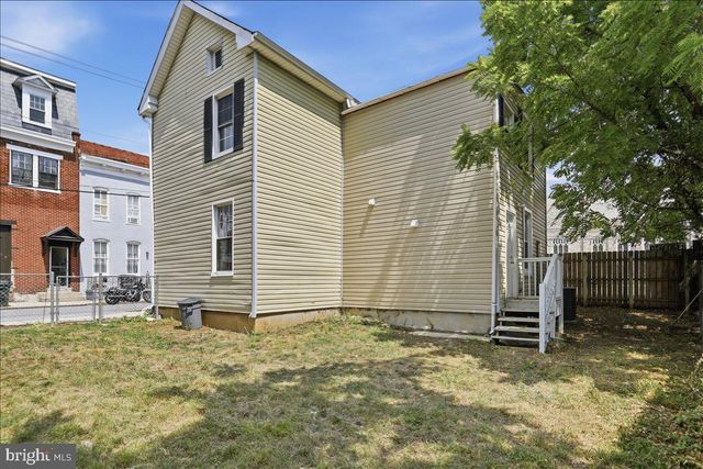 12 MADISON AVE, Hagerstown, MD 21740