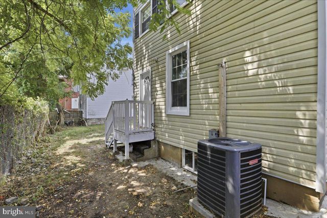 12 MADISON AVE, Hagerstown, MD 21740