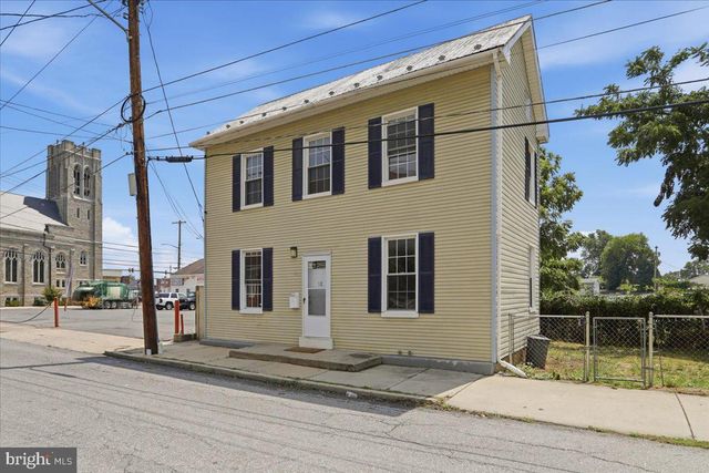 12 MADISON AVE, Hagerstown, MD 21740