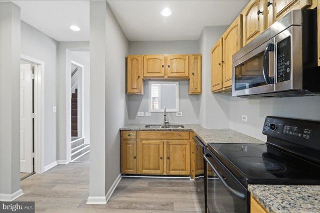 12 MADISON AVE, Hagerstown, MD 21740