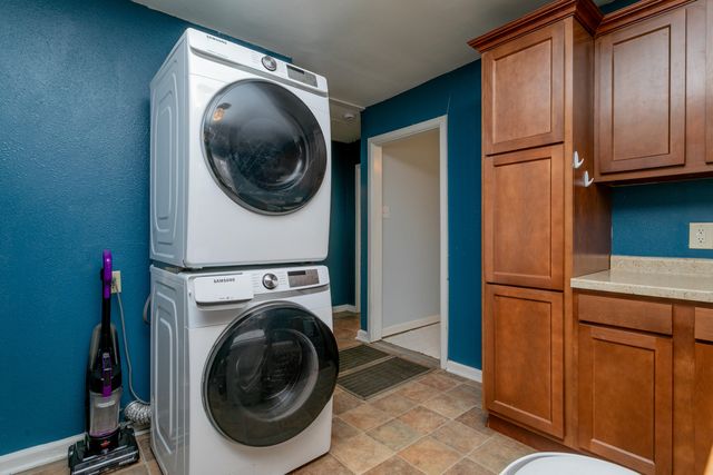 1305 SIMS ST, Columbia, MO 65201