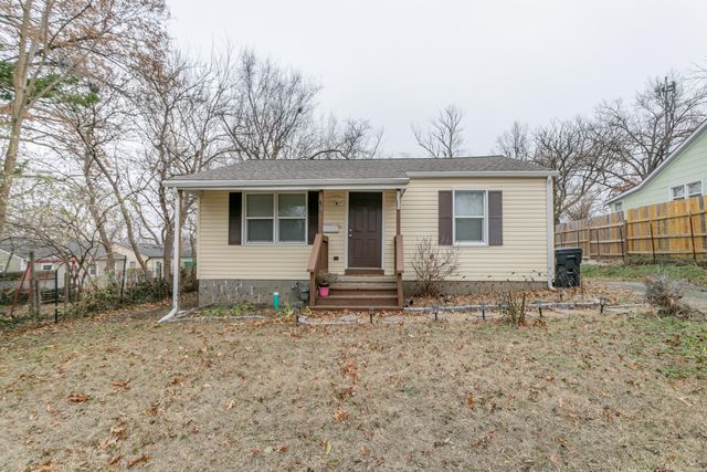 1305 SIMS ST, Columbia, MO 65201