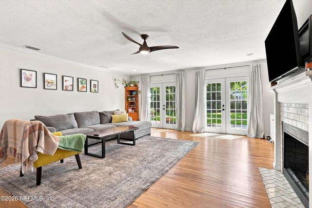 4152 LEXINGTON Avenue, Jacksonville, FL 32210