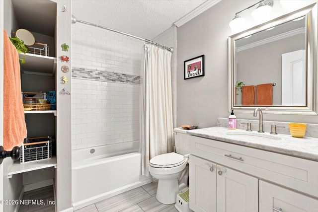 4152 LEXINGTON Avenue, Jacksonville, FL 32210