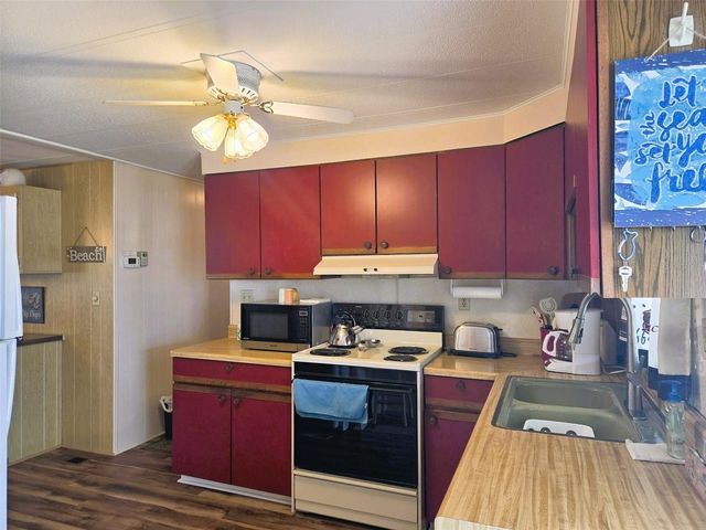 3226 SWEET GUM TERRACE, Sarasota, FL 34237