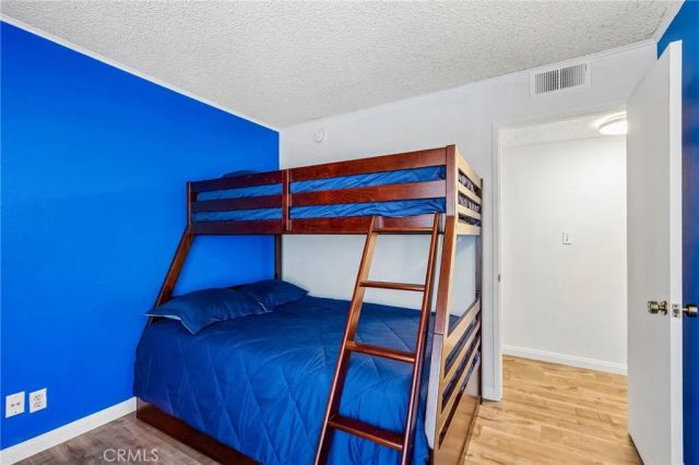 15511 Sherman Way 29, Van Nuys, CA 91406