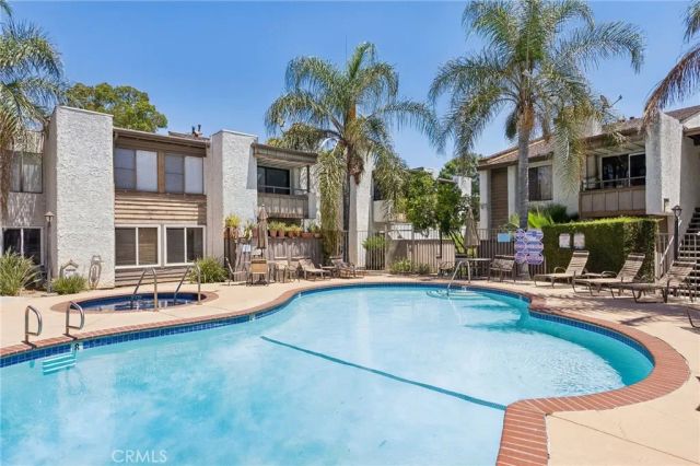 15511 Sherman Way 29, Van Nuys, CA 91406