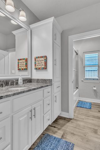 3917 Gable Crest Ln, Longview, TX 75605