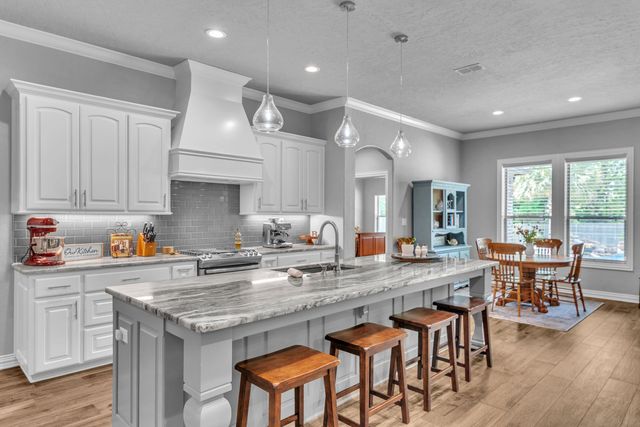 3917 Gable Crest Ln, Longview, TX 75605