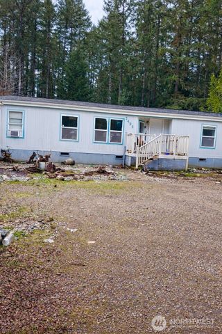 2495 Christopher Road NW, Seabeck, WA 98380