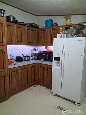 2495 Christopher Road NW, Seabeck, WA 98380