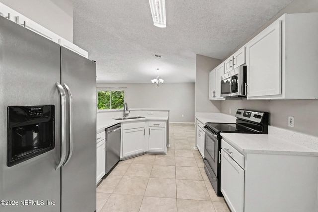 11157 WYNDHAM HOLLOW Lane, Jacksonville, FL 32246