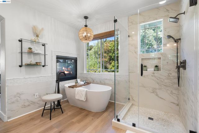 5510 Calico Ln, Pleasanton, CA 94566