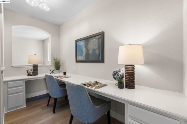 5510 Calico Ln, Pleasanton, CA 94566