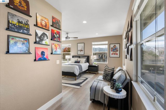 5510 Calico Ln, Pleasanton, CA 94566