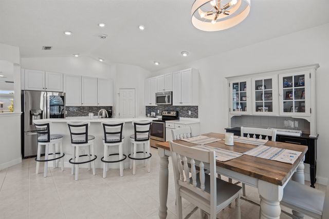 110 Sunset Cir, St Augustine, FL 32080