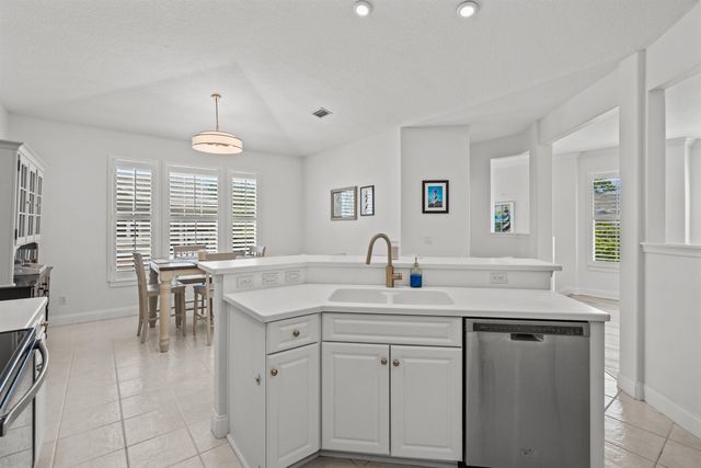 110 Sunset Cir, St Augustine, FL 32080