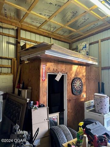 255 Pin Oak Lane Lane, Billings, MO 65610