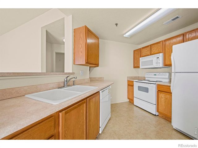 2990 W C Street 102, Greeley, CO 80631