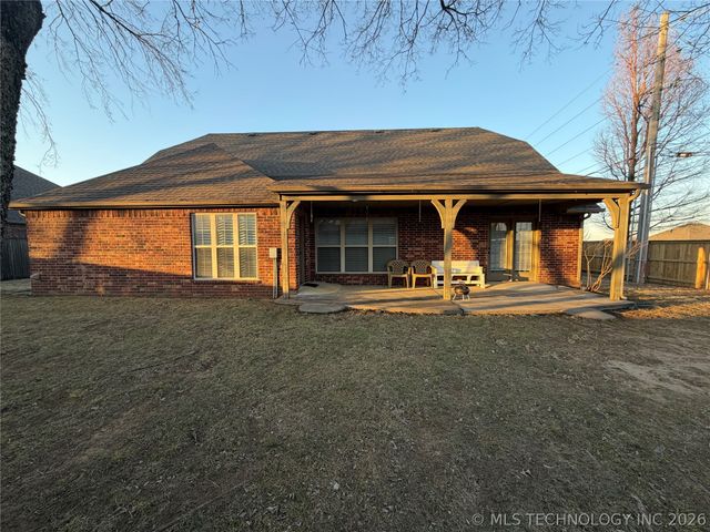 17626 E 48th Street, Tulsa, OK 74134