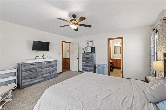 401 Cannon DR, Carrollton, VA 23314