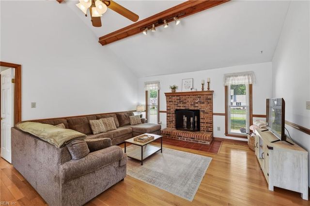 401 Cannon DR, Carrollton, VA 23314