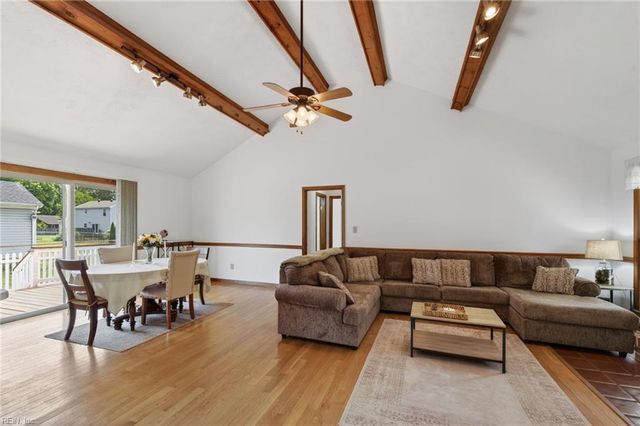 401 Cannon DR, Carrollton, VA 23314