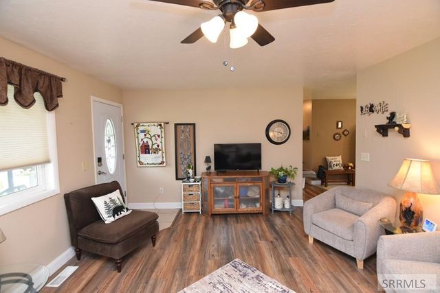521 S Maurine Drive, Idaho Falls, ID 83401