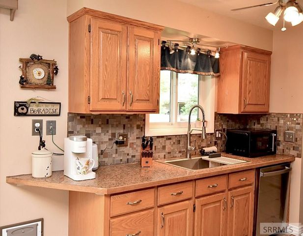 521 S Maurine Drive, Idaho Falls, ID 83401