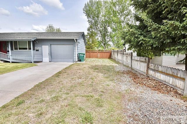 521 S Maurine Drive, Idaho Falls, ID 83401