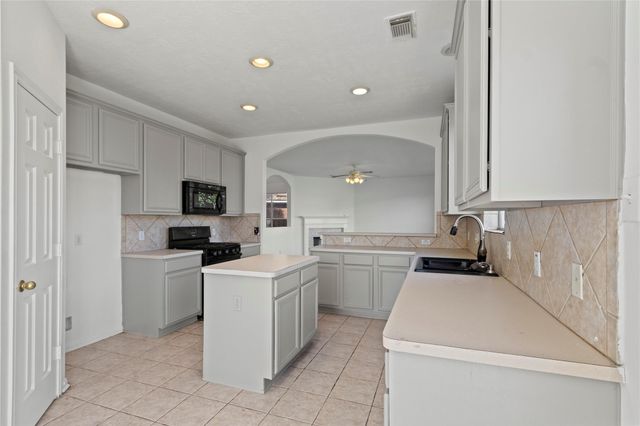 5926 Heathmoor Lane, Houston, TX 77084