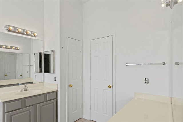 5926 Heathmoor Lane, Houston, TX 77084