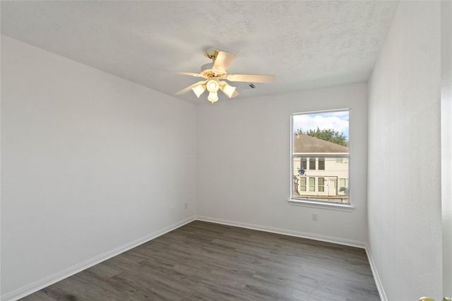 5926 Heathmoor Lane, Houston, TX 77084