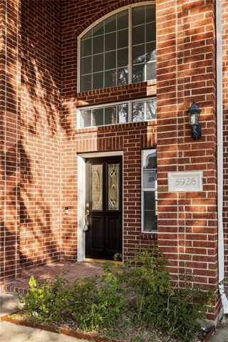 5926 Heathmoor Lane, Houston, TX 77084