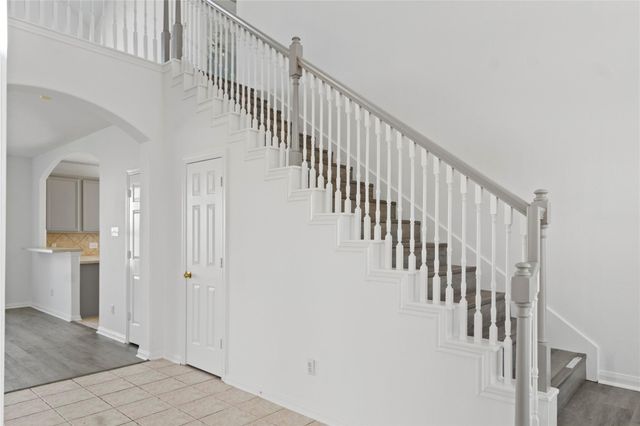 5926 Heathmoor Lane, Houston, TX 77084