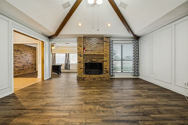 2806 Cinnamon Springs Road, Glenn Heights, TX 75154