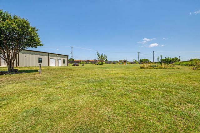 2806 Cinnamon Springs Road, Glenn Heights, TX 75154