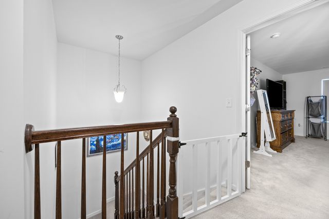 574 CANNONBALL Drive, Grayslake, IL 60030