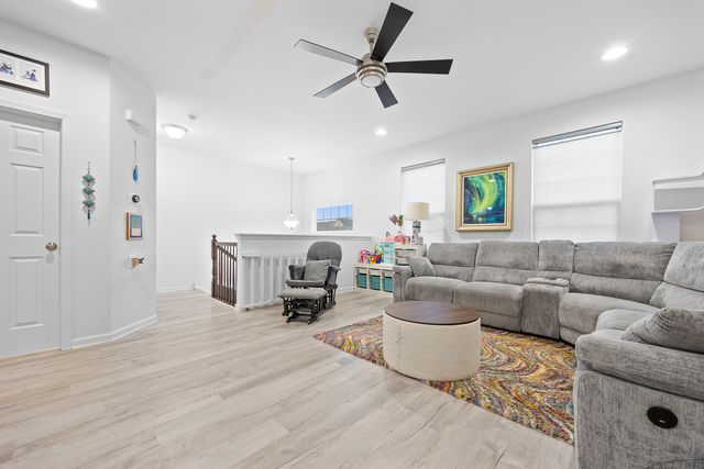 574 CANNONBALL Drive, Grayslake, IL 60030