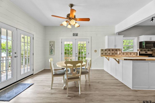 1009 N Pacific, Mineola, TX 75773