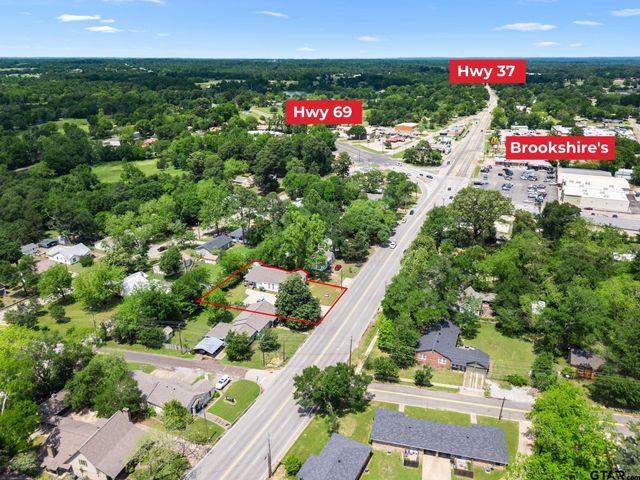 1009 N Pacific, Mineola, TX 75773