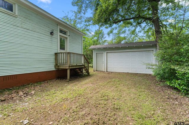 1009 N Pacific, Mineola, TX 75773