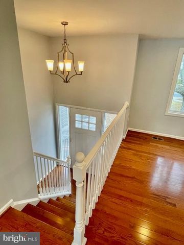 19229 SAINT JOHNSBURY LN, Germantown, MD 20876