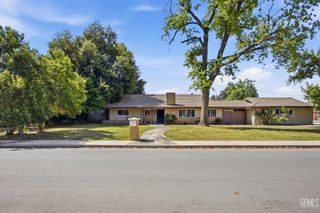 5833 Pembroke Avenue, Bakersfield, CA 93308
