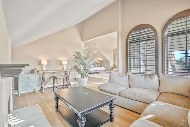 5305 La Crescenta, Rancho Santa Fe, CA 92067