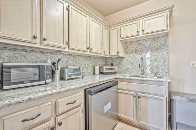 5305 La Crescenta, Rancho Santa Fe, CA 92067