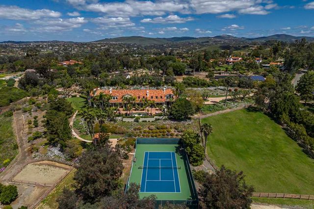 5305 La Crescenta, Rancho Santa Fe, CA 92067