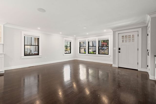 2-4 Crossman St 4, Boston, MA 02126